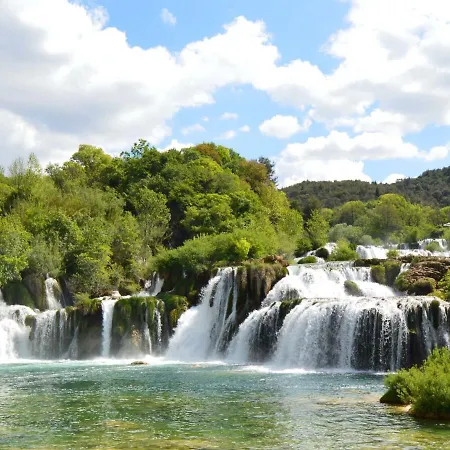 Katarina 4 By Interhome